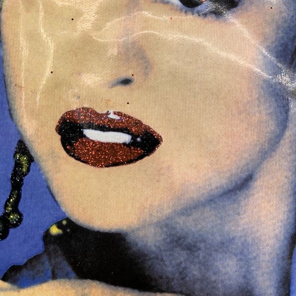 Vintage Madonna Tee Shirt Strike A Pose Vinyl Shiny Transfer USA Small - Picture 8 of 9